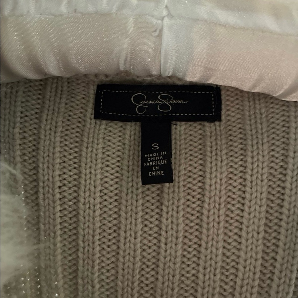Jessica Simpson Faux Fur Sweater Hooded Vest - Small (S) - Picture 4 of 5